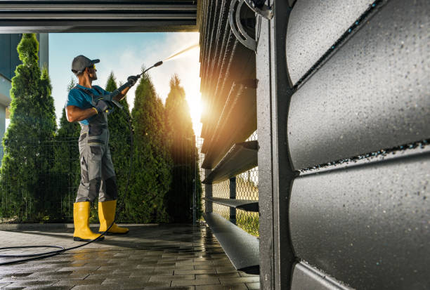 Professional Pressure Washing Services in Mason City, IL